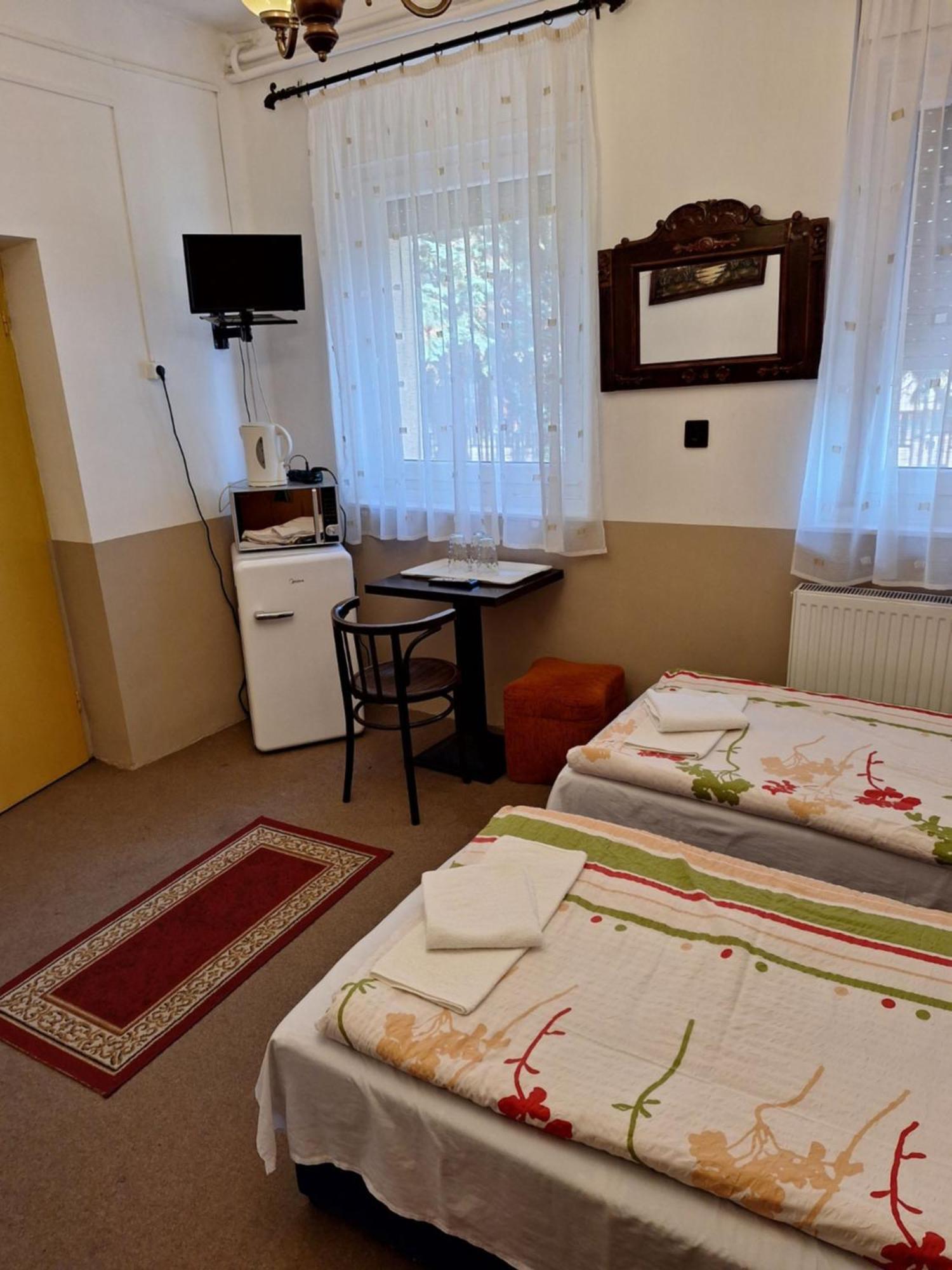 Fenyo Panzio Bed & Breakfast Mezokovesd Ngoại thất bức ảnh
